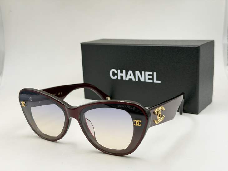 Picture of Chanel Sunglasses _SKUfw80879654fw